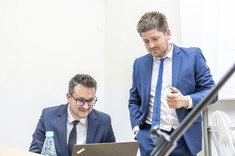 Sesje plenarne X Konferencji Naukowo-Techniczna „Kształtowanie Konstrukcji i Budowli”,