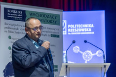 Prof. PRz M. Drajewicz,